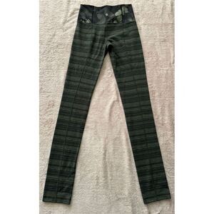 Lululemon Women's Skinny Groove Pant II Green Butterfly Fatigue‎ Leggings Sz 4